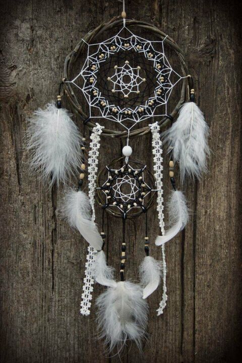 amulet dream catcher - protects from bad dreams